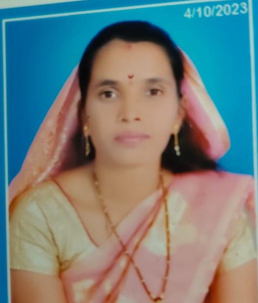 सौ. आरती मुरलीधर कायते
